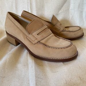 Vintage Joan And David Women’s 38 Size 7 1/2 Stacked Heel Loafers Tan Nubuck